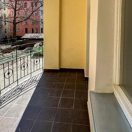 Zlote Apartamenty 6 Legnica Exterior foto