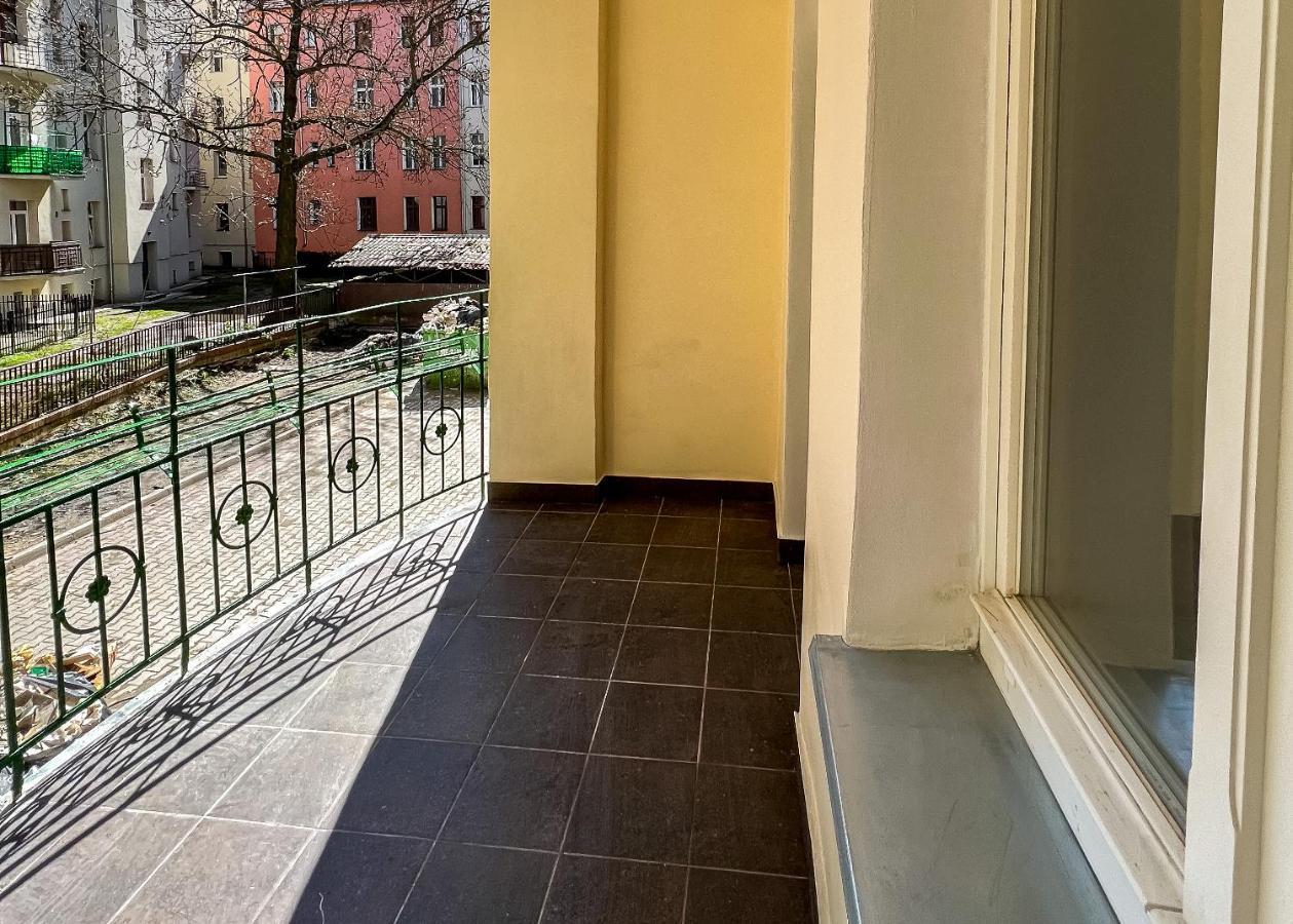 Zlote Apartamenty 6 Legnica Exterior foto